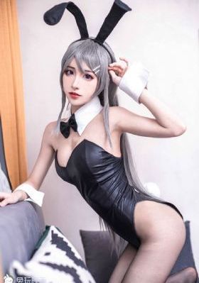 年轻女教师电影