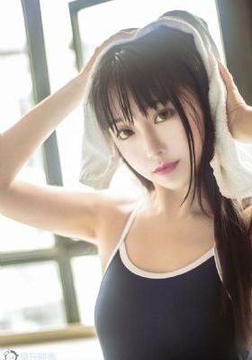 欧洲美女与动交zoz0z喝奶水