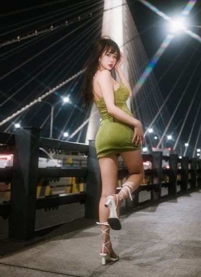 十四岁女孩用爸爸搂睡觉好吗